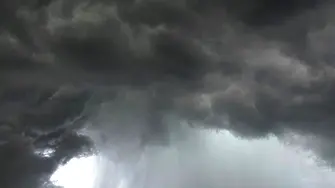 Ураганен вятър причини щети в ямболското село Меден кладенец