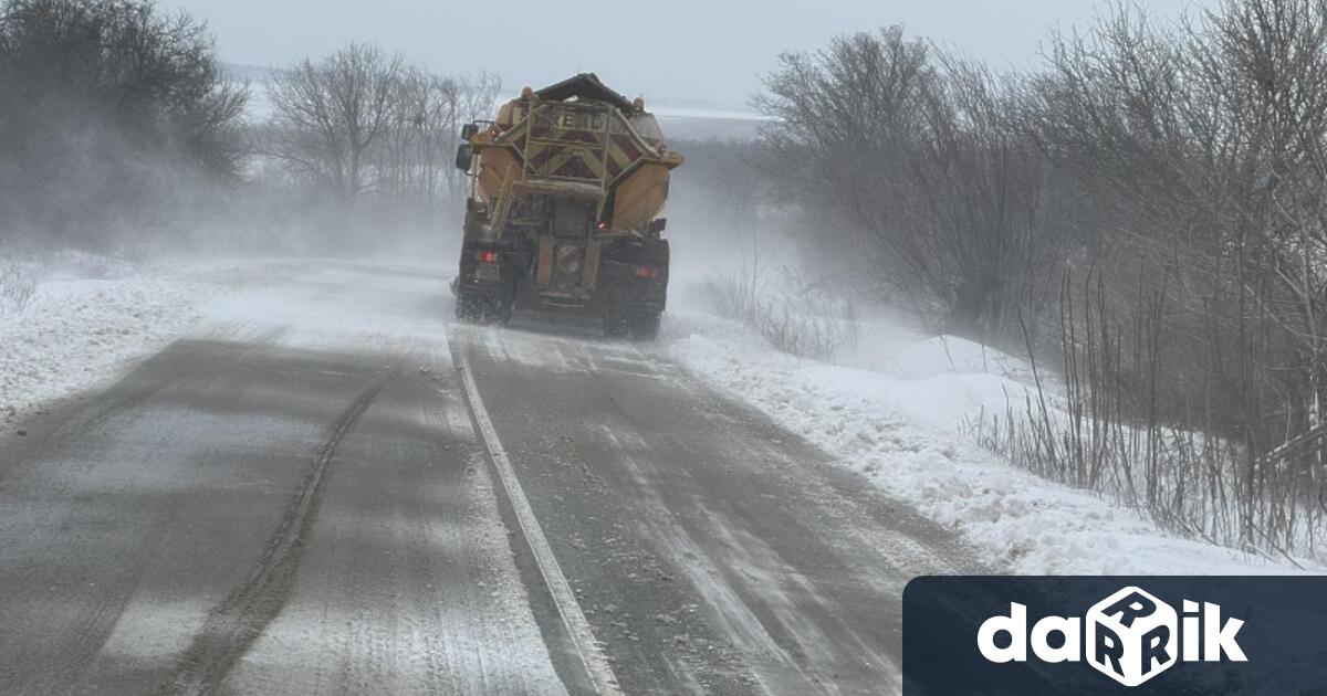 В област Враца по път III 306 Оряхово Кнежа временно