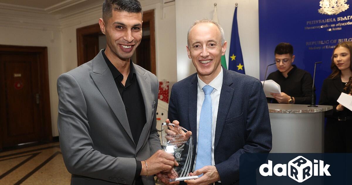 На връх Василица – Ромската Нова година Ангел Илиев от