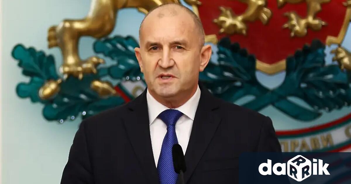 Президентът Румен Радев подаде оставка днес пред Конституционния съд Това