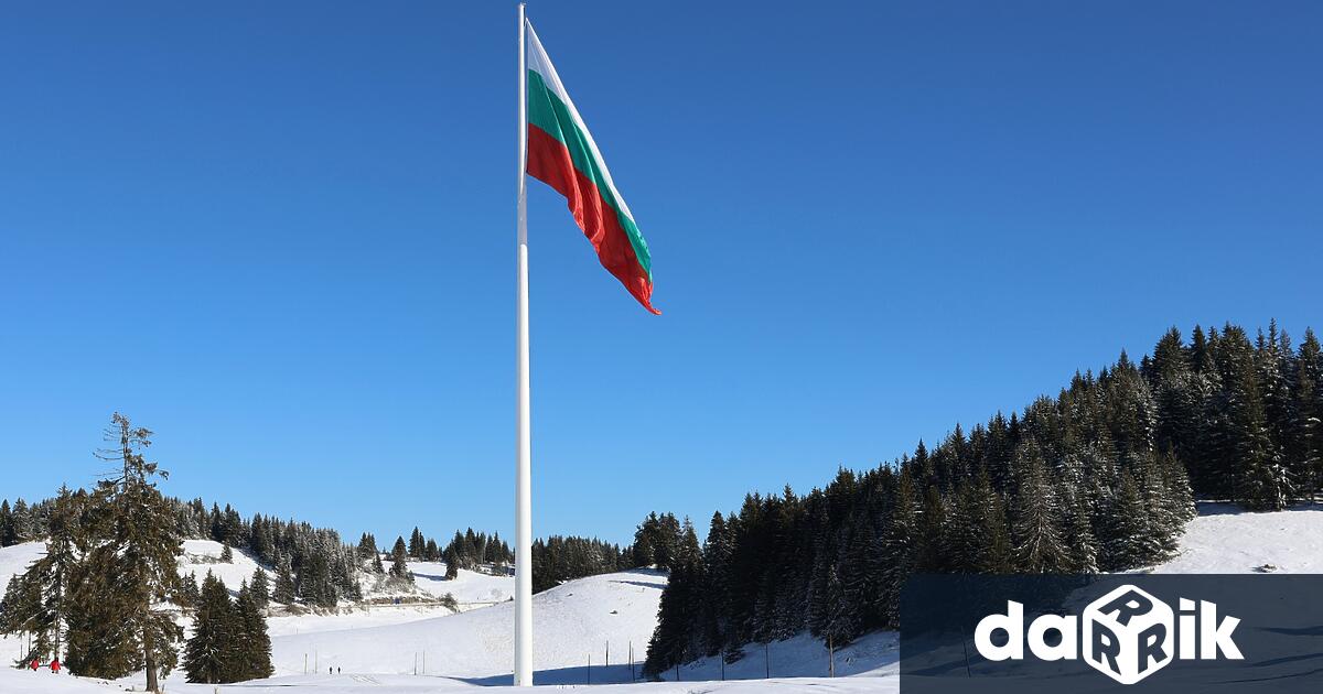 Минус 13 градуса са измерени тази сутрин на връх Рожен