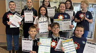 Математиците от ППМГ – Враца с блестящо представяне на „Коледно математическо състезание“