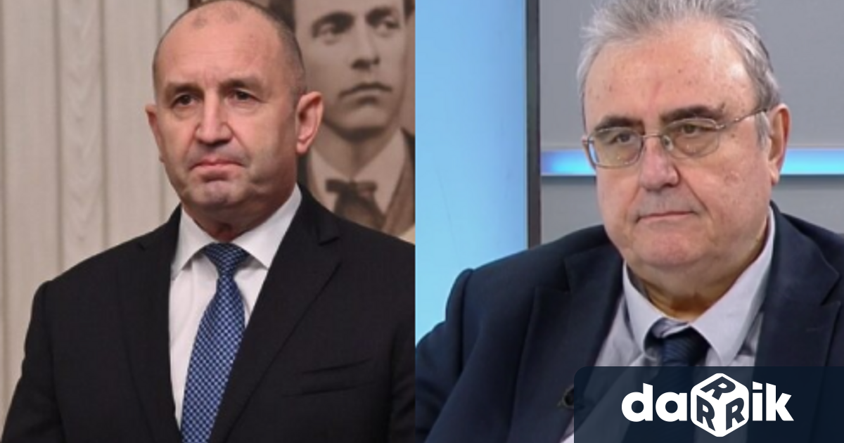 Неяснотата около евентуалното навлизане на президента Румен Радев в активната