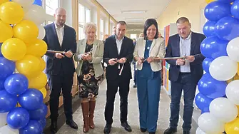 Модерен STEM център отвори врати в Математическа гимназия „Гео Милев“ – Плевен/СНИМКИ/