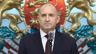 Шефката на КС пише решението за оставката на Румен Радев