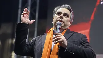 Асен Василев: Май мирише на факта, че ще загубят изборите