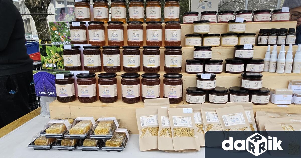 Традицията на Български фермерски пазар всеки трети петък на месеца