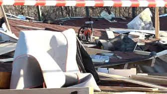 Проверява се дали падналото в София хале има разрешително за строеж