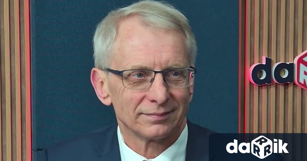 Бившият министър председател и народен представител от ПП ДБ акад