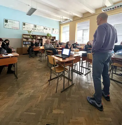 Тренинги с учители от град Левски.
