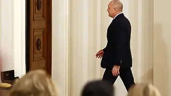 Румен Радев си тръгва от президентската институция