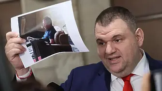 Новият шеф на щангите също ще разчита на парите на Пеевски