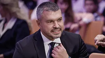 Божинов разтърсващо: При Стоичков няма обеци и татуси, има ред и труд!