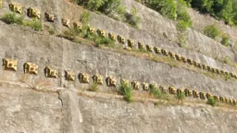 Сключен е договорът за укрепване на анкерната стена при 210-и км на път I-1 Ботевград - София