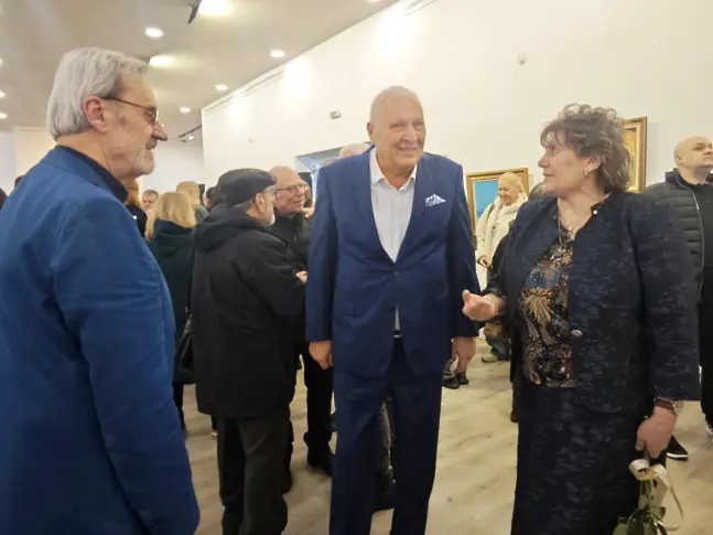 Изложба „Картината“ от колекцията на бизнесмена и колекционер Васил Антонов представя Арт център - Плевен/ГАЛЕРИЯ/