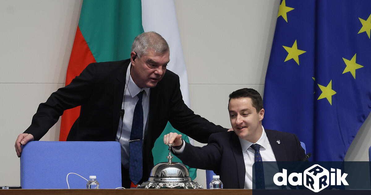 Парламентът излезе в нова почивка след като проверка показа липса