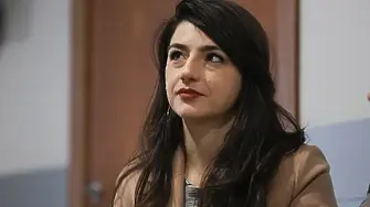 Лена Бориславова разкри защо отпада от листите на ПП