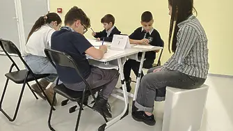 Млади таланти от ППМГ - Враца премериха сили и знания в математическа надпревара