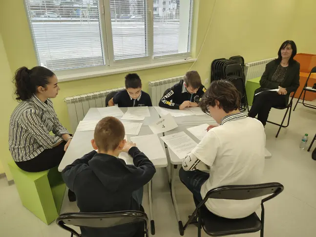 Млади таланти от ППМГ - Враца премериха сили и знания в математическа надпревара