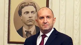 Радев със знаков ход във Facebook