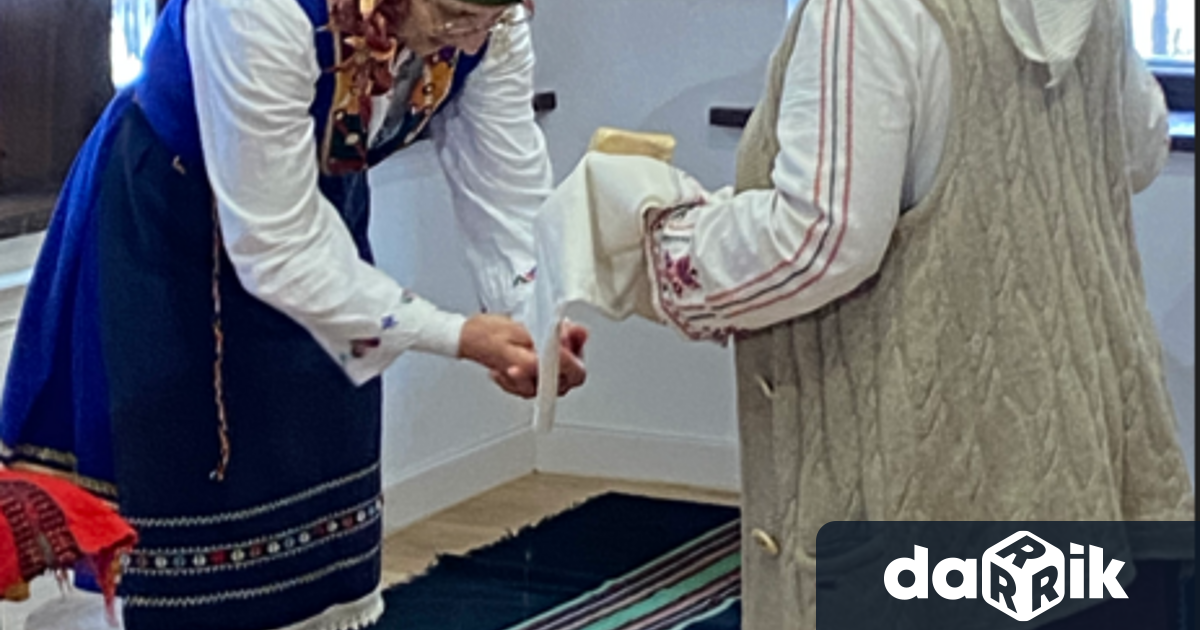 Празникът Бабинден оживя в музей Етър на 21 януари с