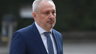 Няма да стана служебен премиер, заяви подуправителят на БНБ Радослав Миленков