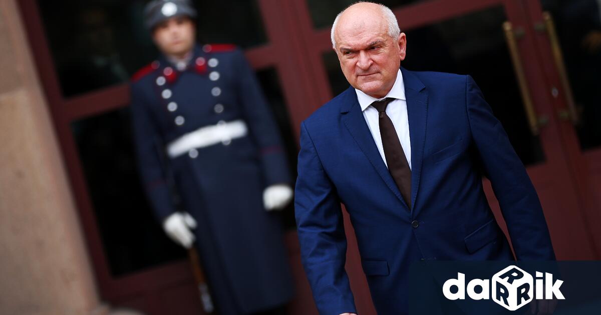 Всеки който има представа от организиране на избори знае че