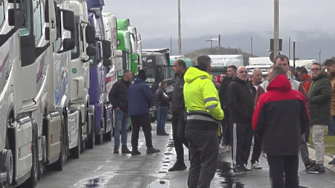 Опашки на границата заради протест на превозвачи от Западните Балкани