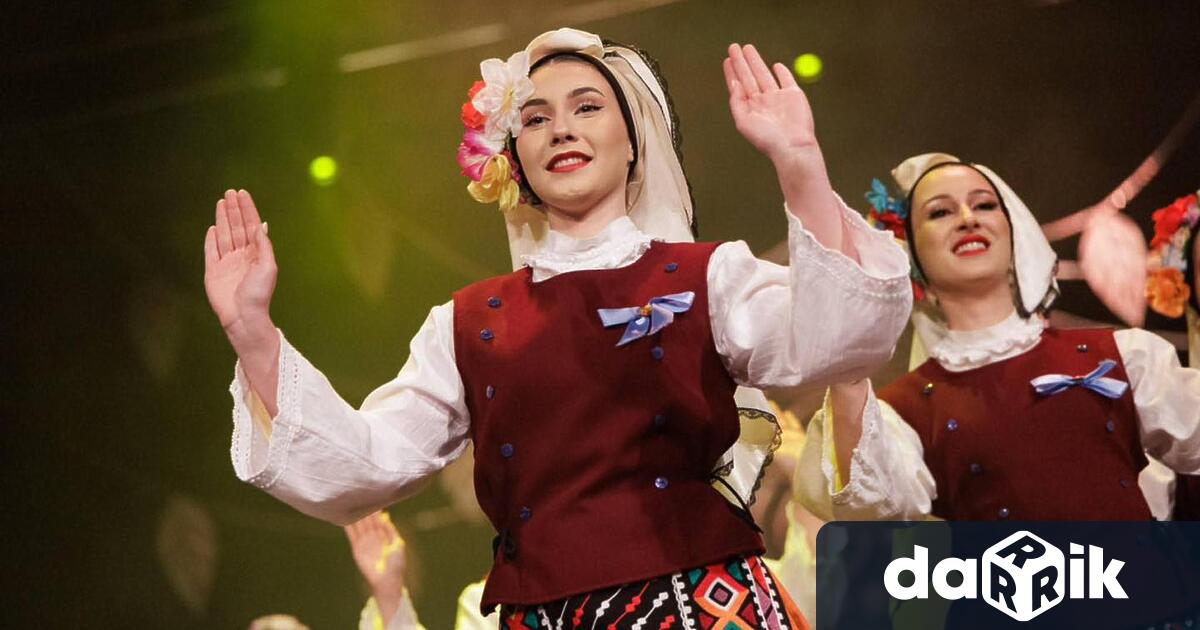 Спектакълът Глас на сърце стъпка на душа предложи впечатляваща програма