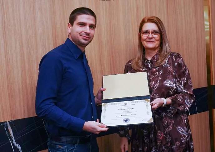 В МУ-Плевен връчиха дипломи за академично израстване и награди за заслуги към висшето училище