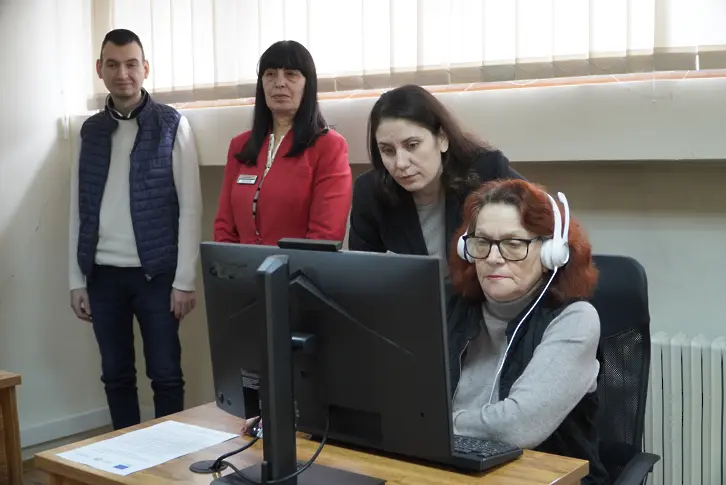  Регионална библиотека „ Христо Смирненски “ – Плевен откриха Дигитален клуб 