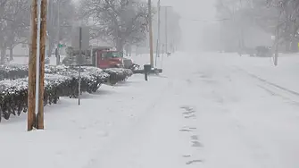 Силната буря в САЩ остави 250 000 домакинства без ток 