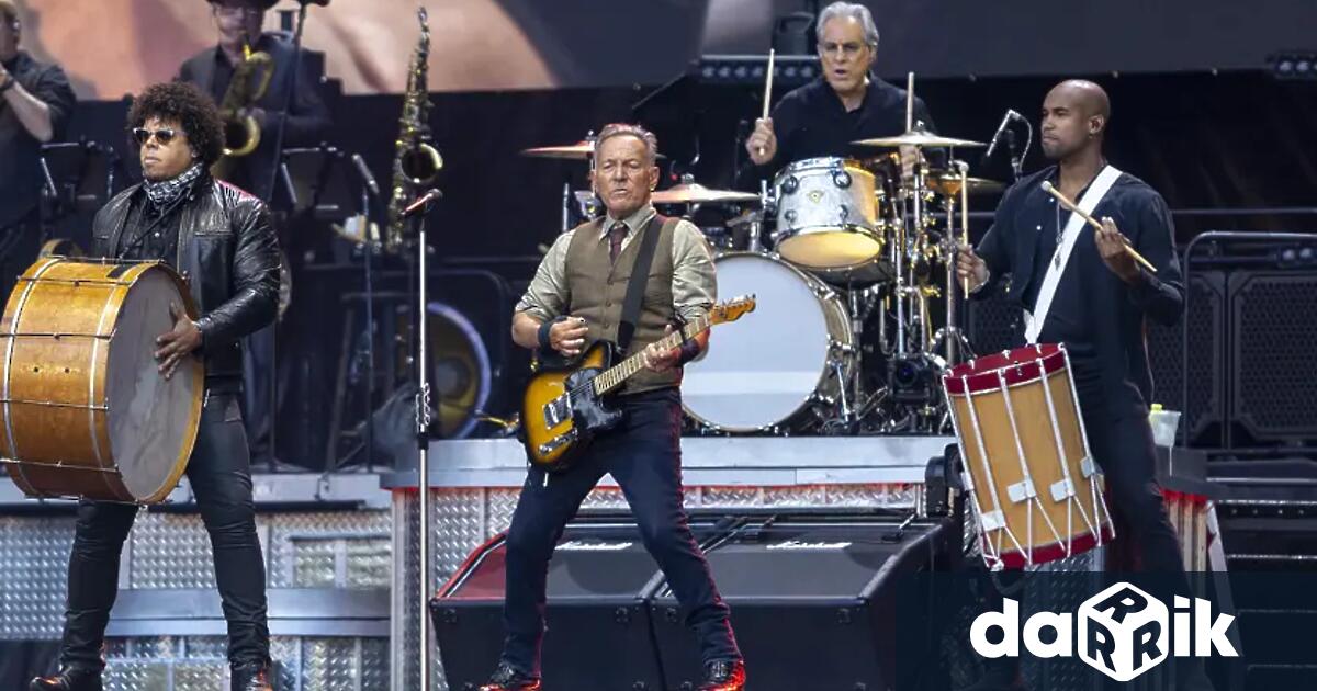 Брус Спрингстийн посвещава новата си песен на хората в Минеаполис