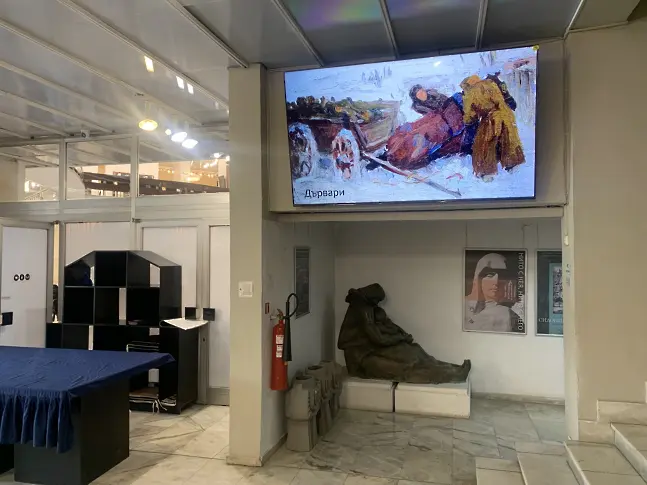 Приключи осъвременяването на залите на Художествена галерия „Илия Бешков“ и филиала ХГ Дарение „Колекция Светлин Русев“ по проект