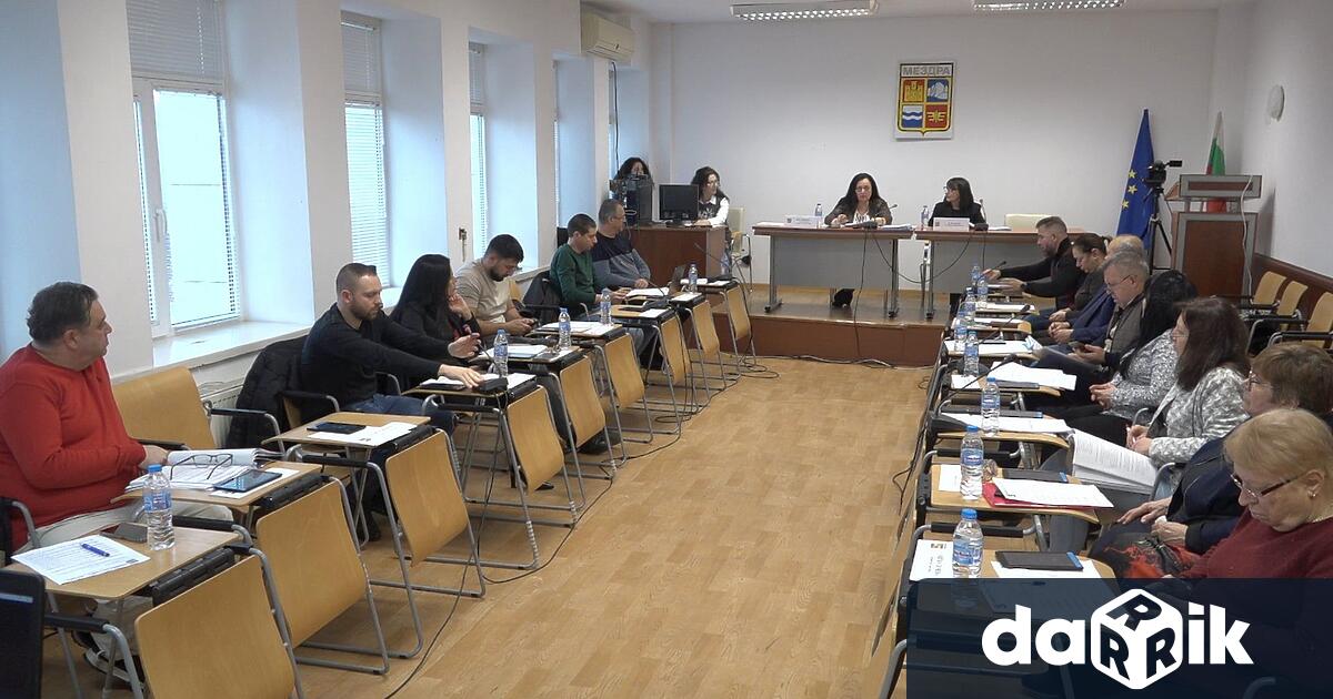 Общински съвет ОбС Мездра проведе първото си заседание за 2026