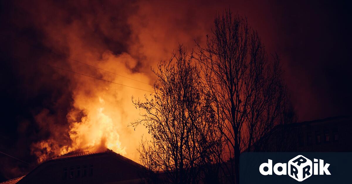 Две момиченца на по 1 годинка изгоряха при пожар в