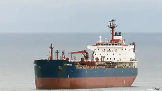Русия: Освободени са двама руски моряци от танкера, задържан от САЩ