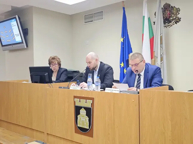  Общинският съвет на Плевен утвърди промени в структурата на общинската администрация 