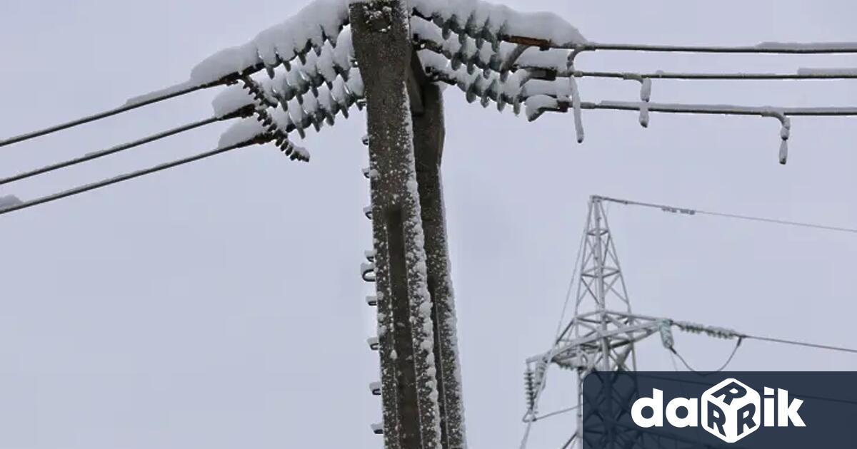 Усложнената зимна обстановка в страната създаде сериозни проблеми с електрозахранването
