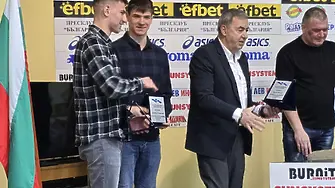 Награди за Алекс Найденов и Дейвид Найденов за резултати през 2025 година