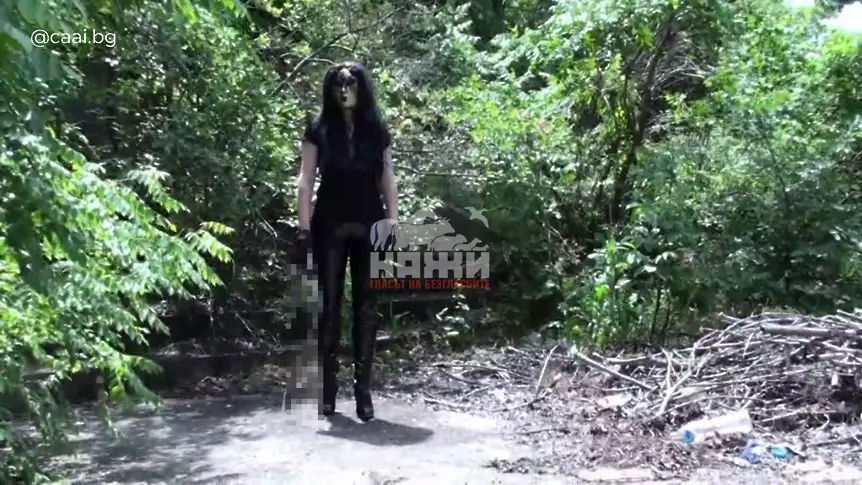 Гилотина, мелене, бесене: Методите на убийците на животни (СНИМКИ 18+)