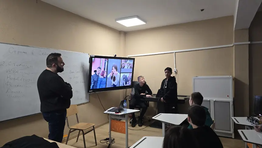 За информирани и будни малки общности: Три училища с общ проект за отговорно общество