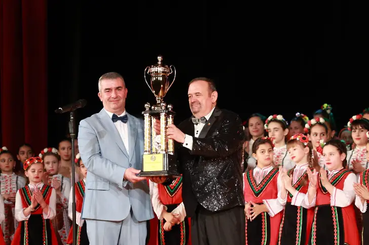 НЧ "Развитие 1870" беше удостоено с новоучредената национална награда "Читалище на годината"