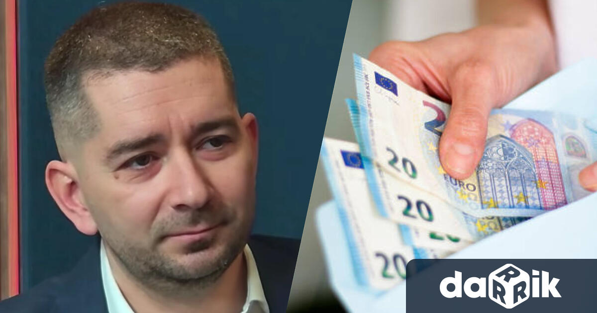 Анализаторът Слави Василев бе специален гост в Седмицата на Дарик