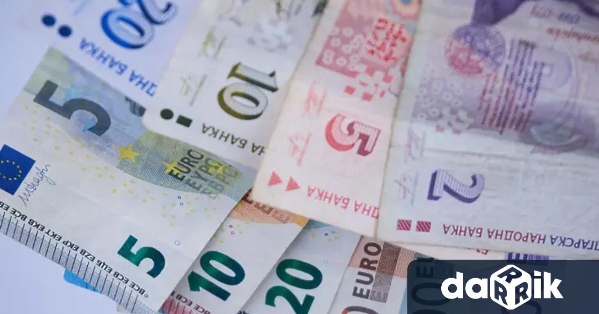 В последния ден на българския лев в цялата страна продължават