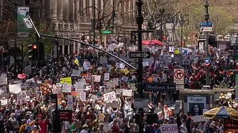 Протести в 46 щата срещу имиграционните служби след убийствата в Минеаполис