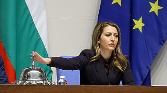 Разгорещен спор за Изборния кодекс: Вносителите от „Възраждане“ и АПС в директен сблъсък