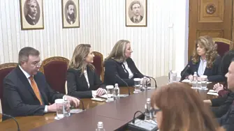 ГЕРБ-СДС с идея за нов председател на парламента и още една възможна номинация за служебен премиер