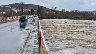 Заради обилните валежи: Частично бедствено положение в 6 села от община Ардино