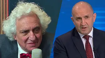 Доц. Лозанов: В „Панорама“ Радев отговаряше хъката-мъката!